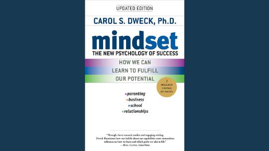 Mindset Summary of Key Ideas and Review - Carol Dweck